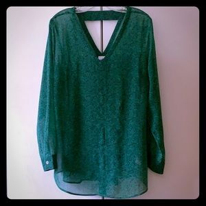 CAbi Bountiful Blouse